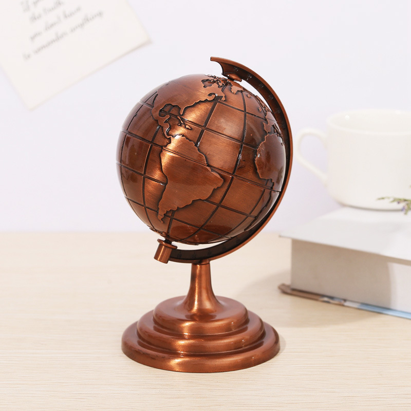Vintage-Globus-Figur aus Legie – Office Furniture World Bewertung und Preis